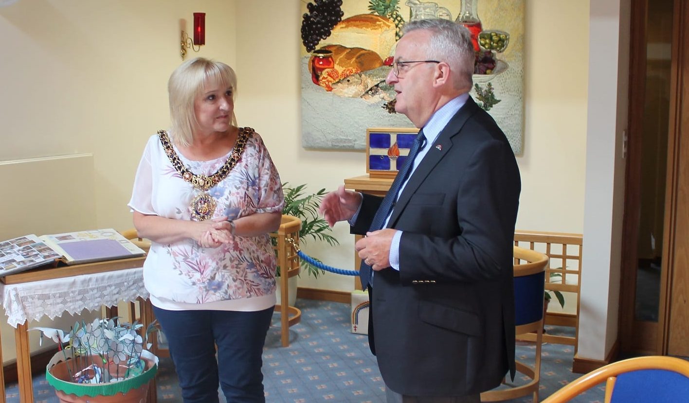 Lord Mayor of Manchester and David Ireland in the Chapel at Francis House