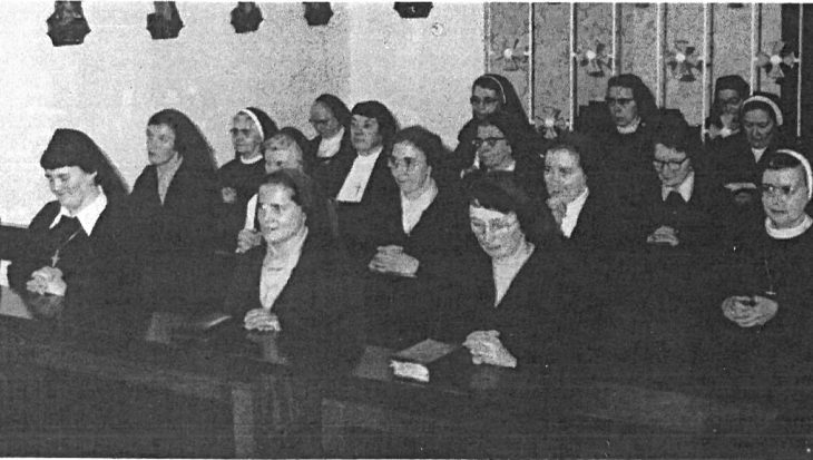 Black and white photo of the Didsbury Sisters