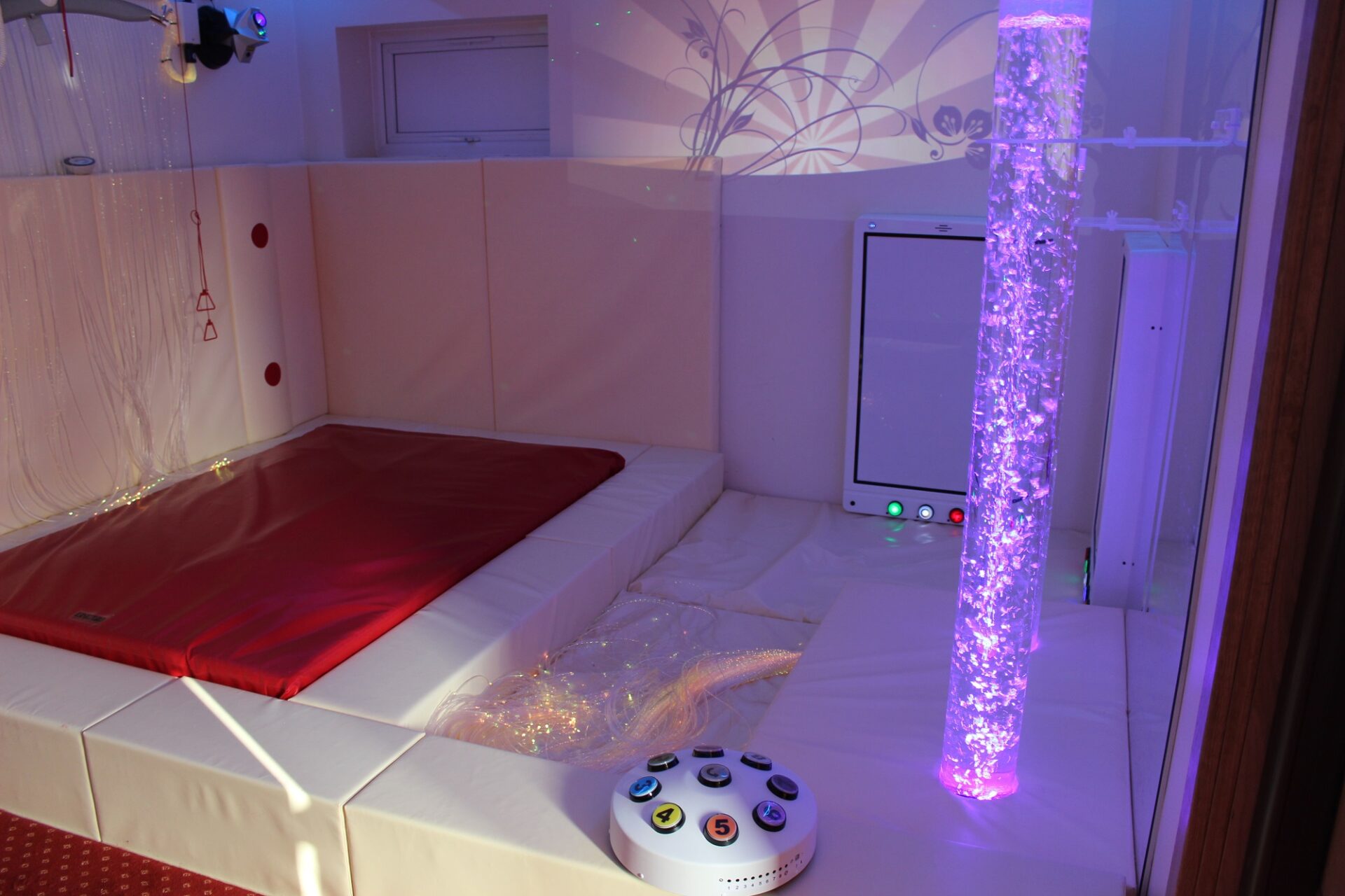 Multisensory room